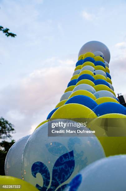 balloons celabrating quebec day - canadians celebrate national day of independence stock pictures, royalty-free photos & images