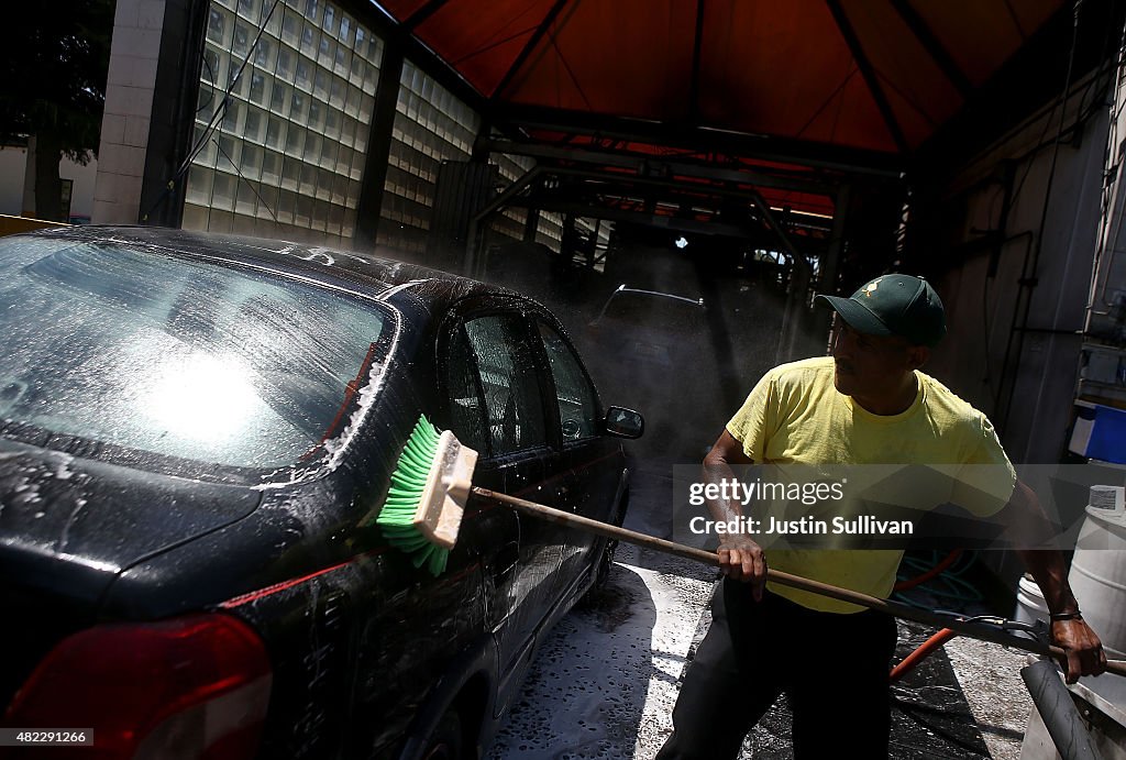 California County Urges Residents To Use Car Washes To Save Water