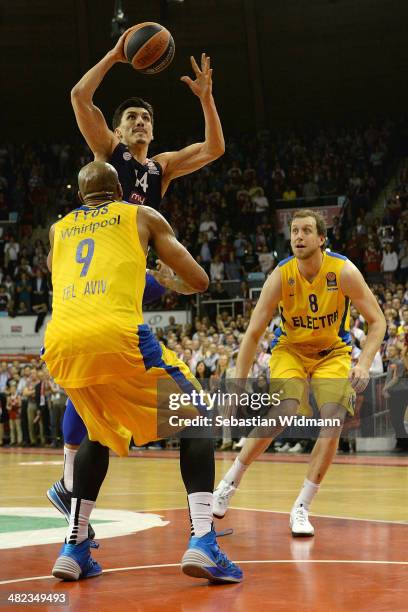 Nihad Djedovic, #14 of FC Bayern Munich in action during the 2013-2014 Turkish Airlines Euroleague Top 16 Date 13 game between FC Bayern Munich v...