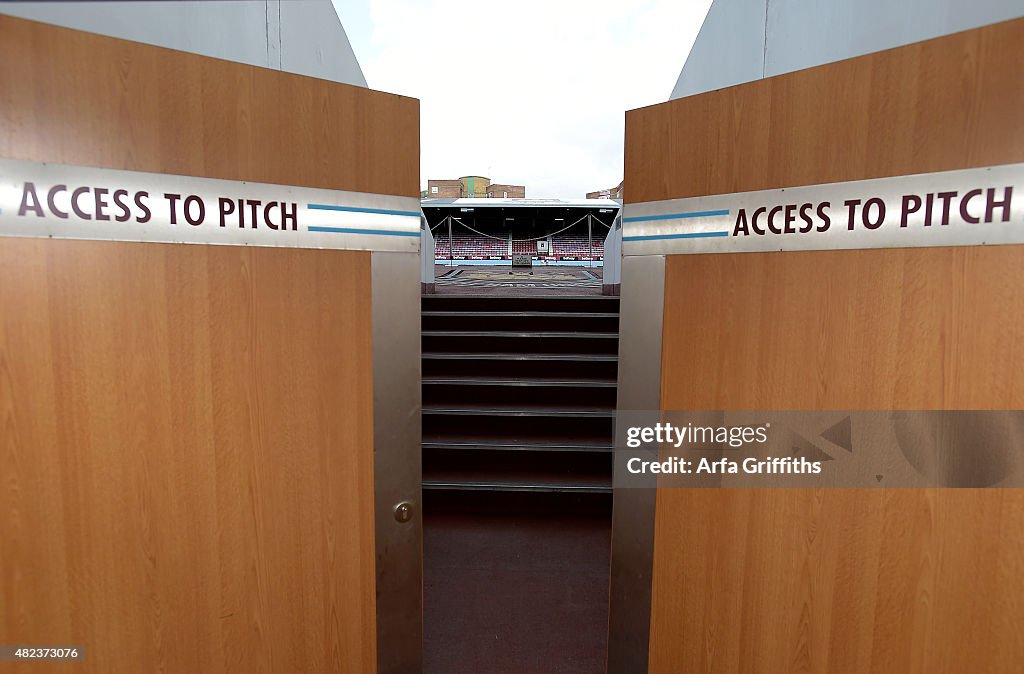 West Ham United v Astra - UEFA Europa League