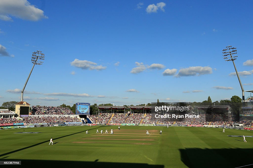 England v Australia: 3rd Investec Ashes Test - Day Two