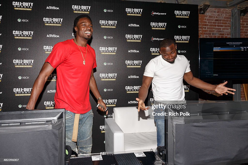 Philadelphia Eagles Running  Back LaSean McCoy Goes Head-To-Head Against All-Pro Receiver A.J. Green Of The Cincinatti Bengals On Xbox One In The Call Of Duty: Ghosts Celebrity Grudge Match To Celebrate The Launch Of Devastation DLC Map Pack