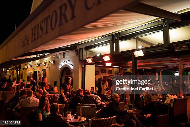 cafe nightlife in zagreb croatia - zagreb night stock pictures, royalty-free photos & images