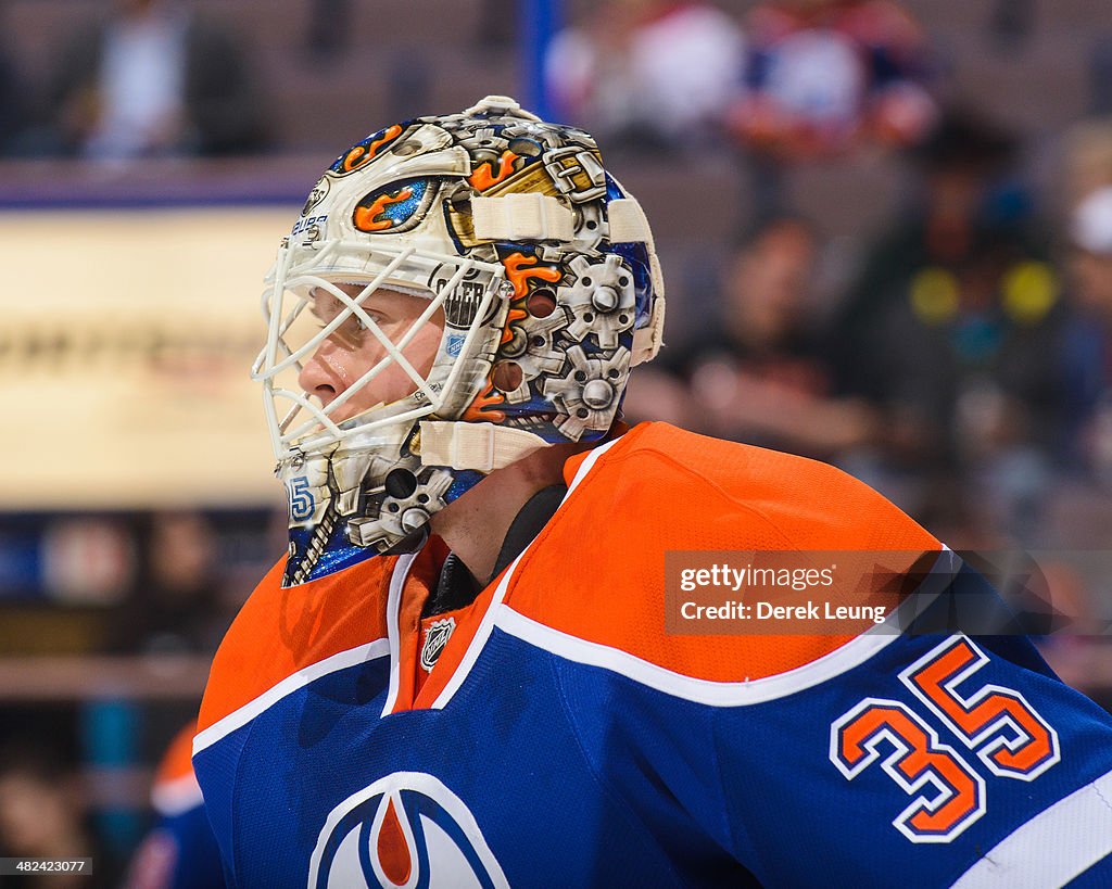 Calgary Flames v Edmonton Oilers