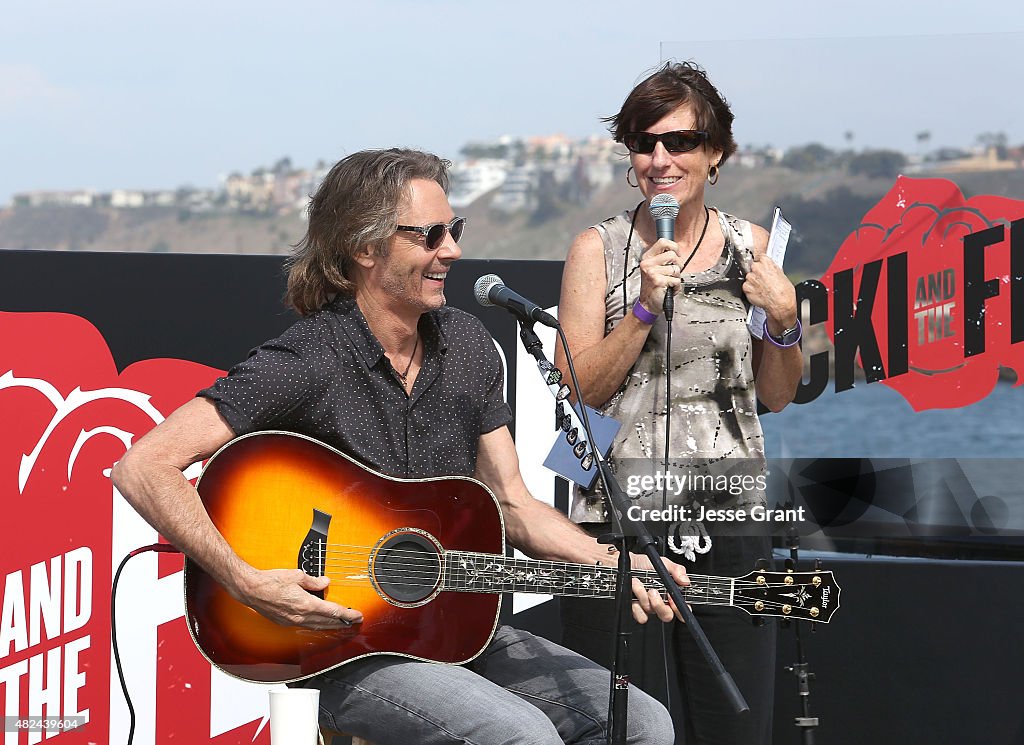 Rick Springfield Rocks The Boat For "Ricki and the Flash"