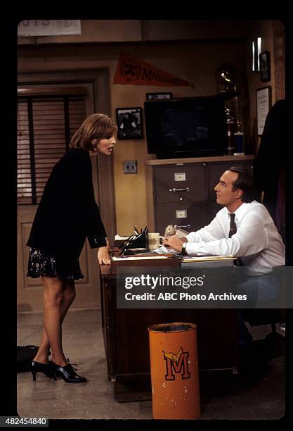 My Fair Agent" - Airdate: November 7, 1994. LUCINDA WEIST;CRAIG T. NELSON