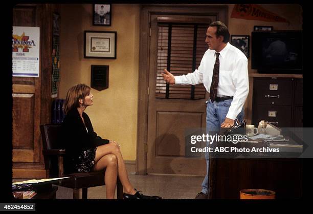 My Fair Agent" - Airdate: November 7, 1994. LUCINDA WEIST;CRAIG T. NELSON