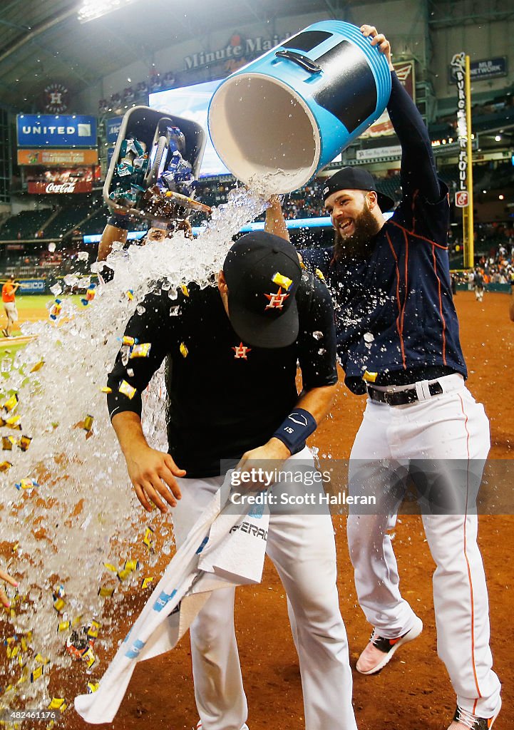 Los Angeles Angels of Anaheim v Houston Astros