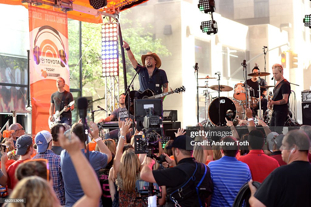 Jason Aldean Performs On NBC's "Today"