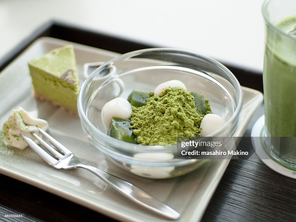 Matcha Warabimochi