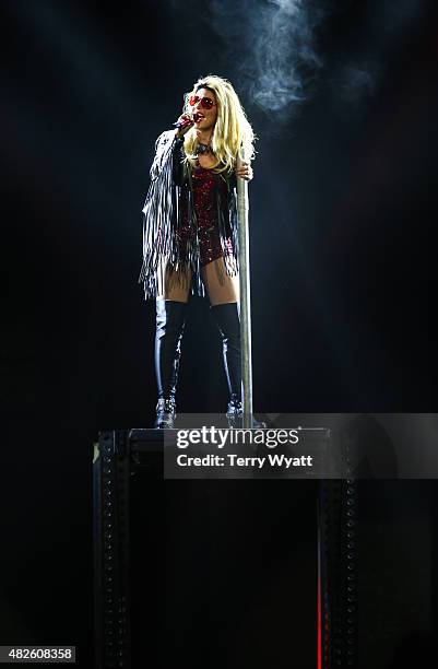 Singer-songwriter Shania Twain performs during the Rock This Country tour at Bridgestone Arena on July 31, 2015 in Nashville, Tennessee.