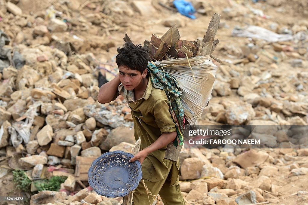 PAKISTAN-HOUSING-SOCIAL