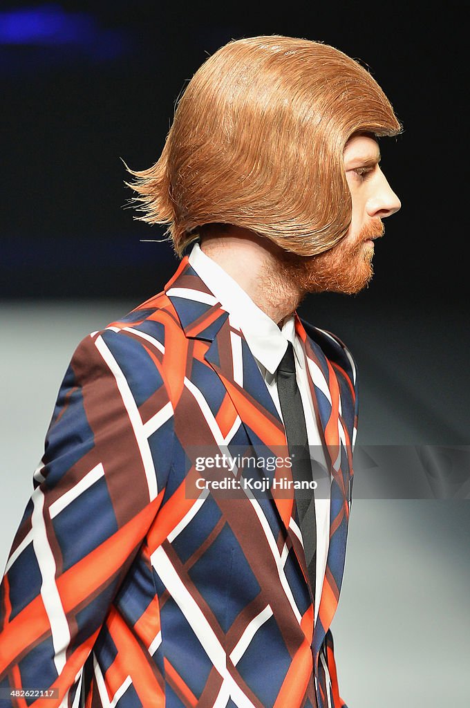 Yoshio kubo - Runway - MBFW Tokyo 2014 A/W