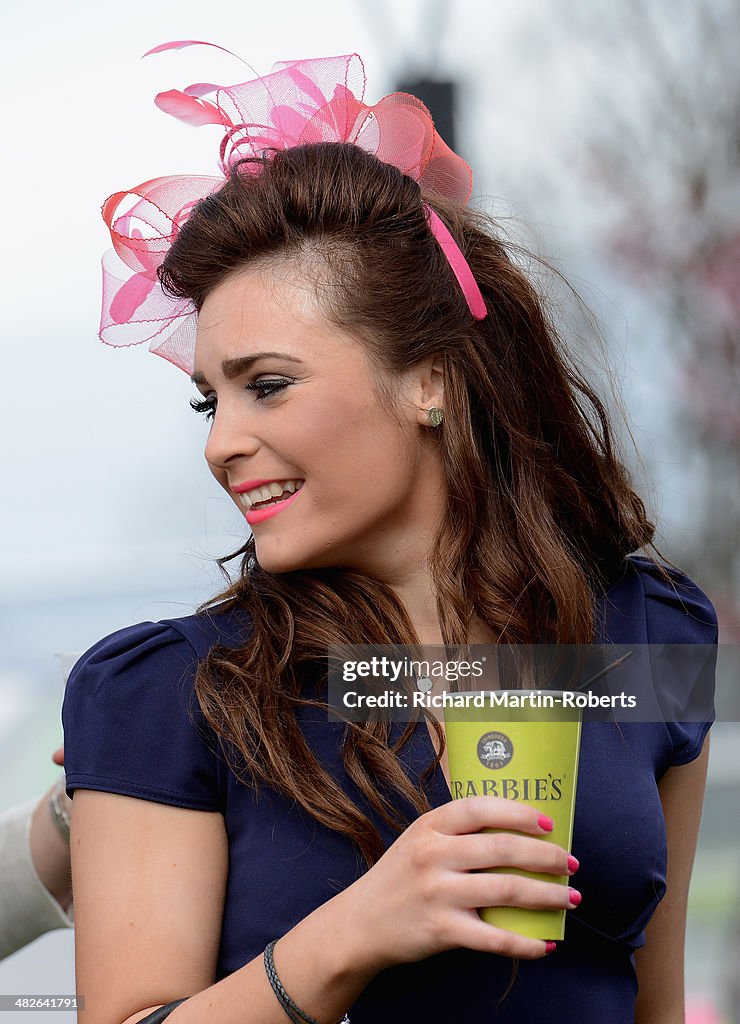 Fashion And Celebrities At Aintree - Day 2 - Ladies Day