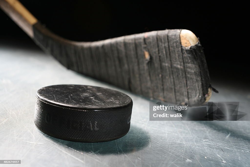 Hockey Stick & Puck