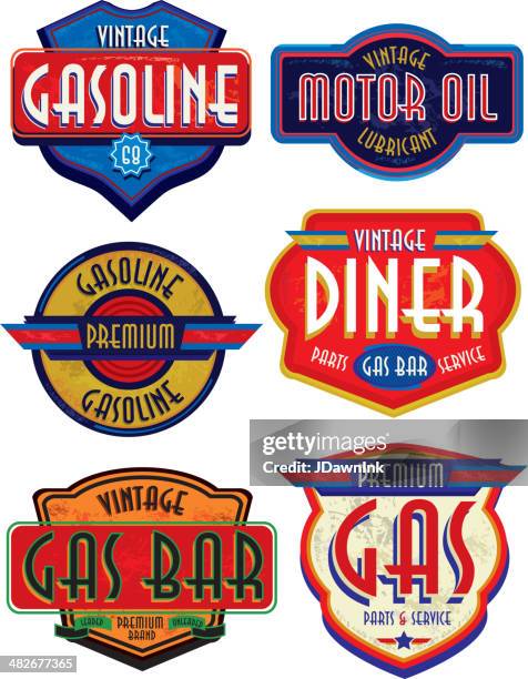 satz von retro vintage benzin schildern und bar - tankstelle stock-grafiken, -clipart, -cartoons und -symbole