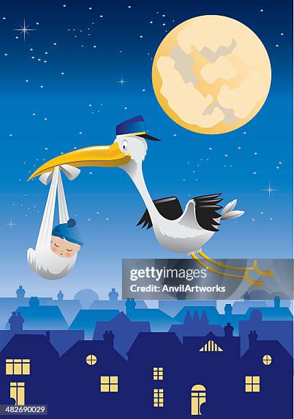 ilustraciones, imágenes clip art, dibujos animados e iconos de stock de cigüeña volando sobre la ciudad con niño bebé - estrelas de natal