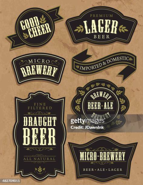 illustrazioni stock, clip art, cartoni animati e icone di tendenza di sette set di etichette di birra retrò vintage con testo di esempio - etichetta