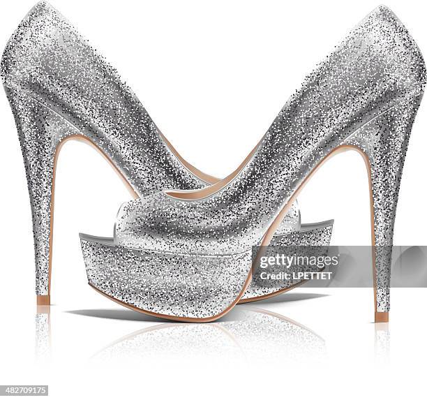 ilustrações de stock, clip art, desenhos animados e ícones de high heel-ilustração vetorial - sapato cinzento