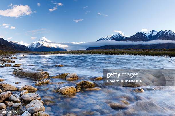 tasman valley stream - neuseeland stock-fotos und bilder