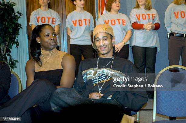 Bones Rapper Parents 47 Bones (Rapper) Stock Photos, High-Res Pictures, and Images - Getty ...