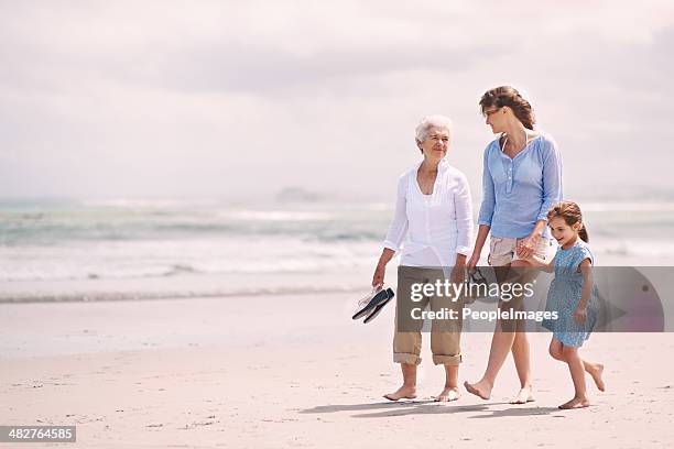 enjoying a girl's day out - 3 old people stockfoto's en -beelden