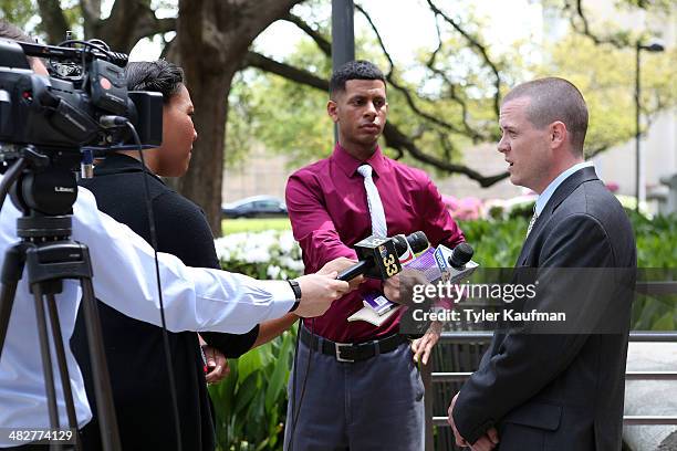 133 Coverage Gaps Stock Photos, High-Res Pictures, and Images - Getty ...