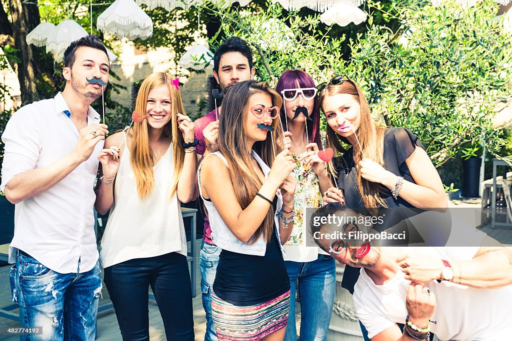 Amigos, uma festa juntos