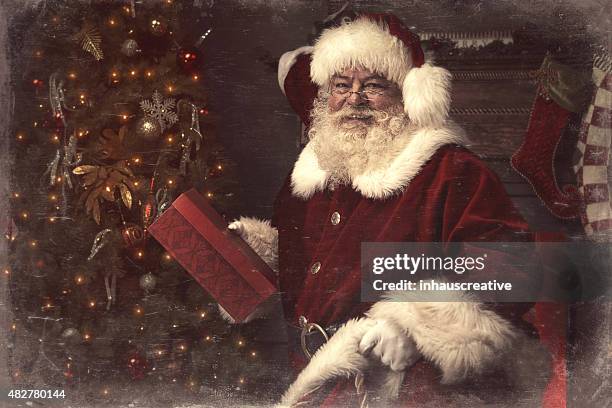 True Santa 5,004 Real Photos Of Santa Claus Stock Photos, High-Res Pictures, and ...