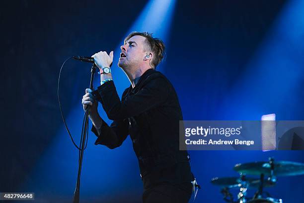 Ricky Wilson of Kaiser Chiefs performs on the Main Stage at Kendal Calling Festival on August 2, 2015 in Kendal, United Kingdom.