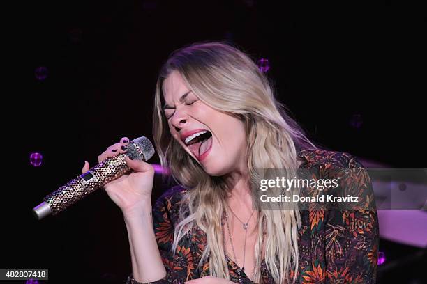 Leann Rimes performs in concert at Caesars Atlantic City on August 2, 2015 in Atlantic City, New Jersey.