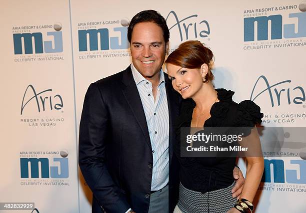 Former Major League Baseball player Mike Piazza and wife Alicia Rickter arrive at the 13th annual Michael Jordan Celebrity Invitational gala at the...