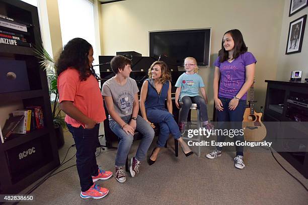 While in New York for her "Girls Night Out, Boys Can Come Too" tour, Rachel Platten met Girl Scouts from the Heart of New Jersey council to discuss...