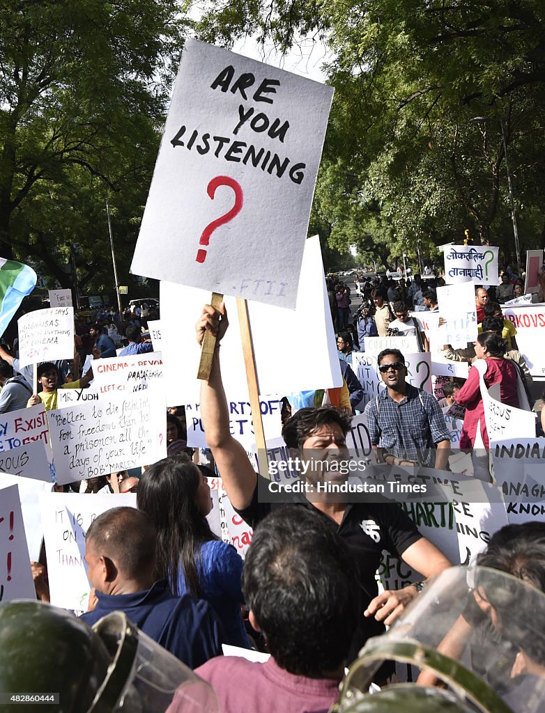 Protest Of FTII Students At Jantar Mantar