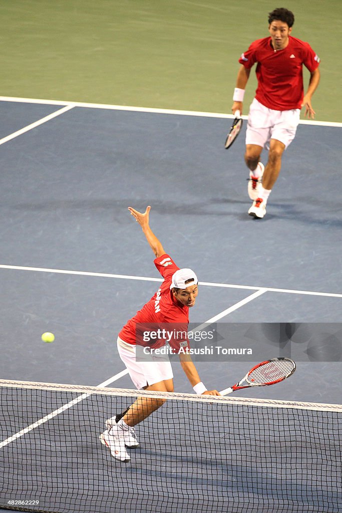 Japan v Czech Republic - Davis Cup World Group - DAY 2