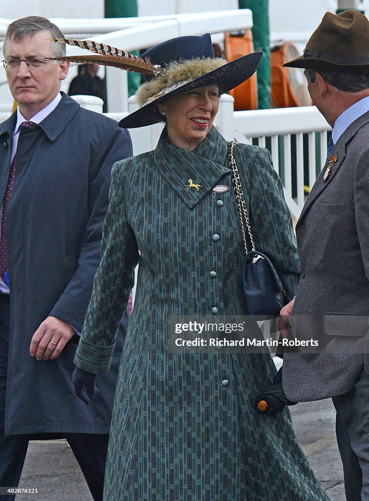 Fashion And Celebrities At Aintree - Day 3 - Grand National Day