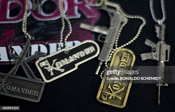 Kommander Singer 31 El Komander Stock Photos, High-Res Pictures, and Images - Getty Images