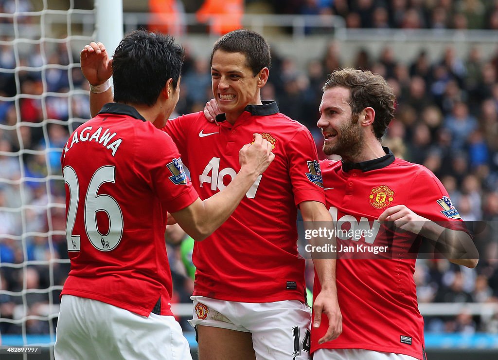 Newcastle United v Manchester United - Premier League