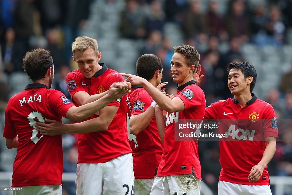 Newcastle United v Manchester United - Premier League