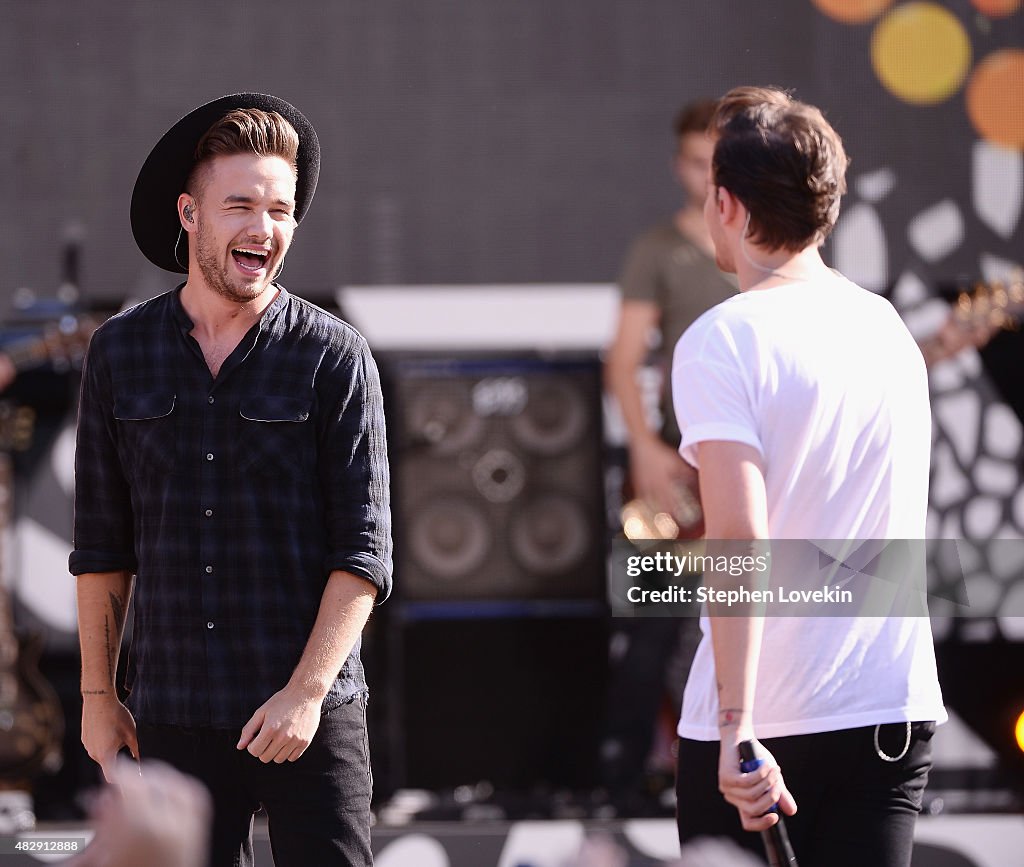 One Direction Performs On ABC's "Good Morning America"