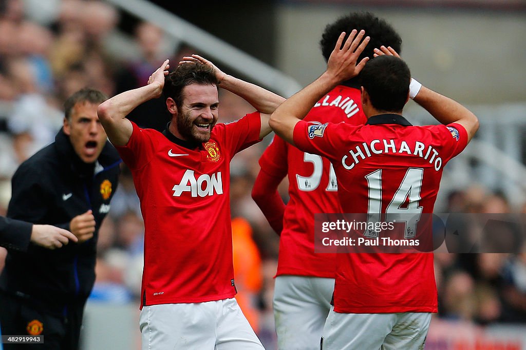 Newcastle United v Manchester United - Premier League