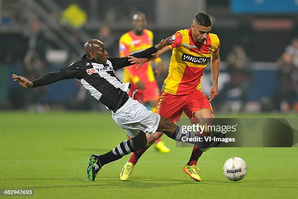 Kwame Quansah of Heracles Almelo, Deniz Turuc of Go Ahead Eagles during the Dutch Eredivisie match between Heracles Almelo and Go Ahead Eagles at...