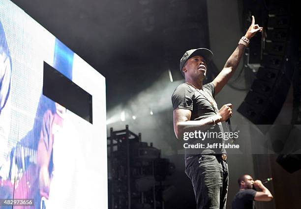 Pnc Rapper Pnc Pavilion Photos and Premium High Res Pictures - Getty Images