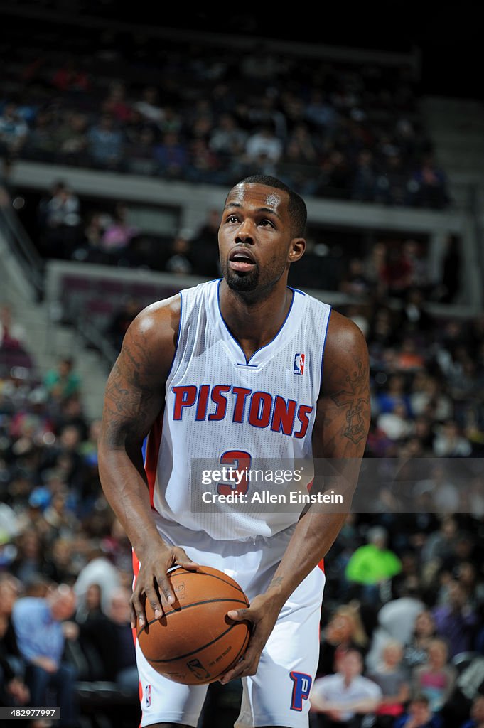 Boston Celtics v Detroit Pistons