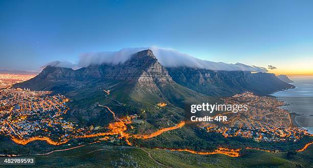 montanha da mesa, cidade do cabo áfrica do sul - parque nacional da montanha mesa imagens e fotografias de stock