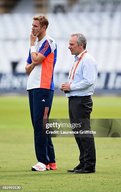 Stuart Broad of England speaks with Mike Newell during a nets session ahead of the 4th Investec Ashes Test match between England and Australia at...