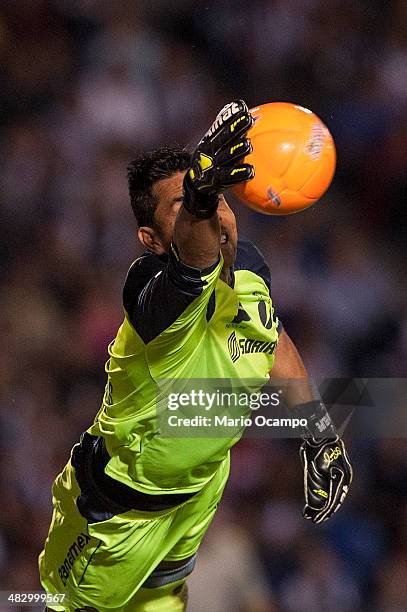 Monterrey V Santos Laguna Clausura 2014 Liga Mx Photos and Premium High