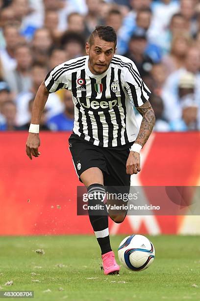 Roberto Maximiliano Pereyra of Juventus FC in action during the preseason friendly match between Olympique de Marseille and Juventus FC at Stade...