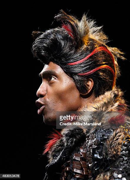 Simon Webbe performs on stage during a photocall for "The Three Little Pigs" at Palace Theatre on August 5, 2015 in London, England.