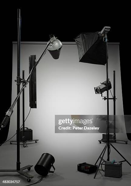 tv, film, photographic studio 4 - background studio stock pictures, royalty-free photos & images